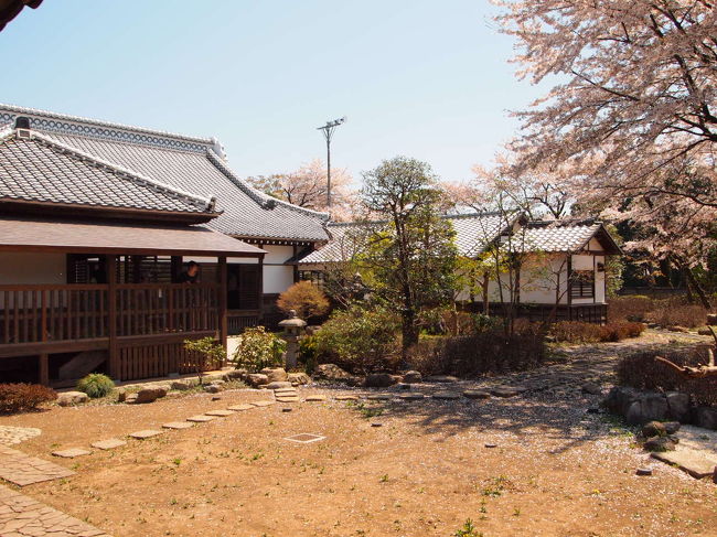 詰所の縁側から見た風景。<br />今日は少し暑いくらいの気温だったので、<br />風が本当に気持ち良い。