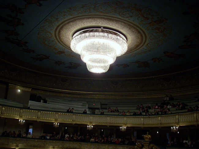 マリインスキー劇場：ロシアのオペラ、バレエの殿堂