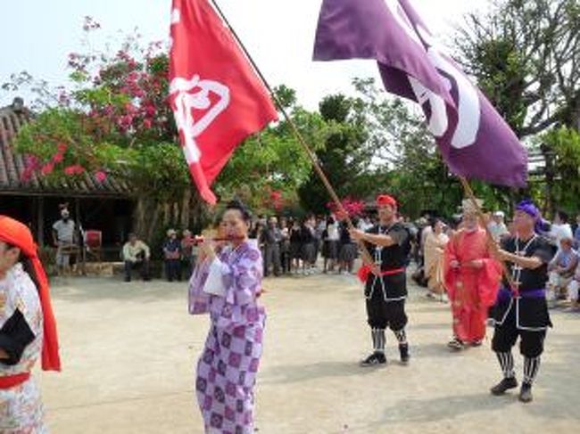 中央広場でショーが始まりました。<br />