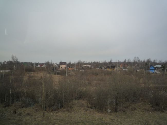 ロシアは長い。<br /><br />まだかなまだかなエストニア。