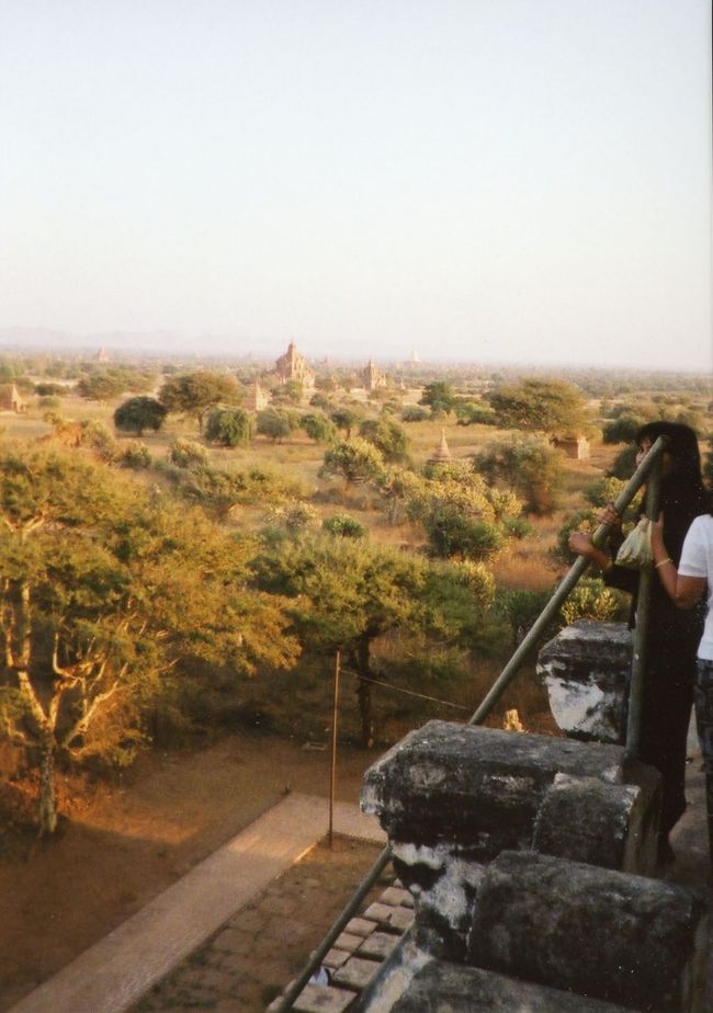 シュエサンドーパゴダから見るパガンの景色③。