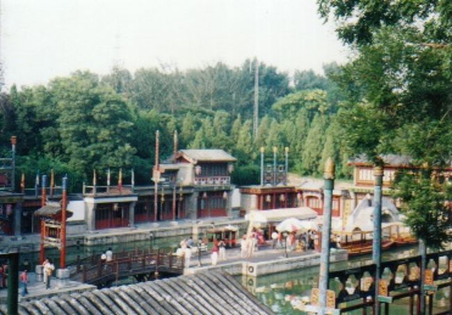 <br />裏手にある昔の蘇州を復元した街並み。<br /><br />今回のスケジュールは駆け足で回ったので、いつかまた、ゆっくり観光したいな･･･。<br />