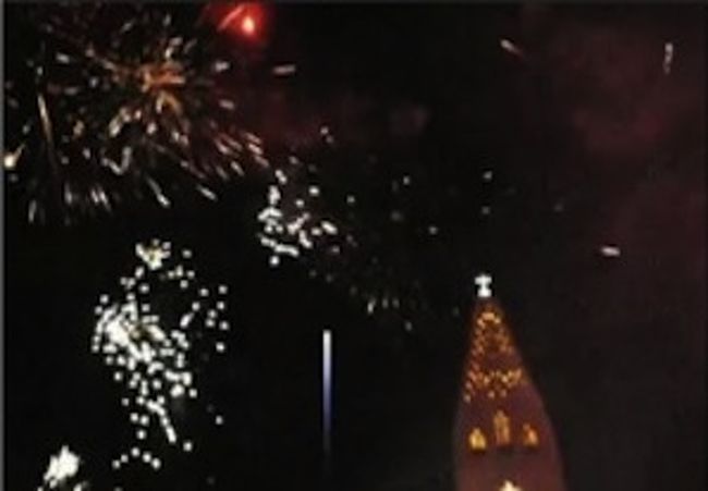 Happy New Year 11 From レイキャビク レイキャビク アイスランド の旅行記 ブログ By Tsukikoさん フォートラベル