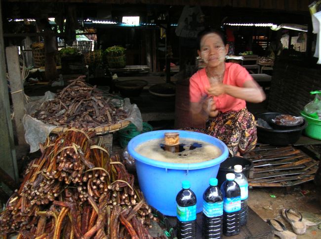 ミャンマーのシャンプーらしいです。