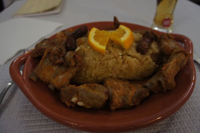 この地方の郷土料理。<br />おいしいけど、量が多い(笑)