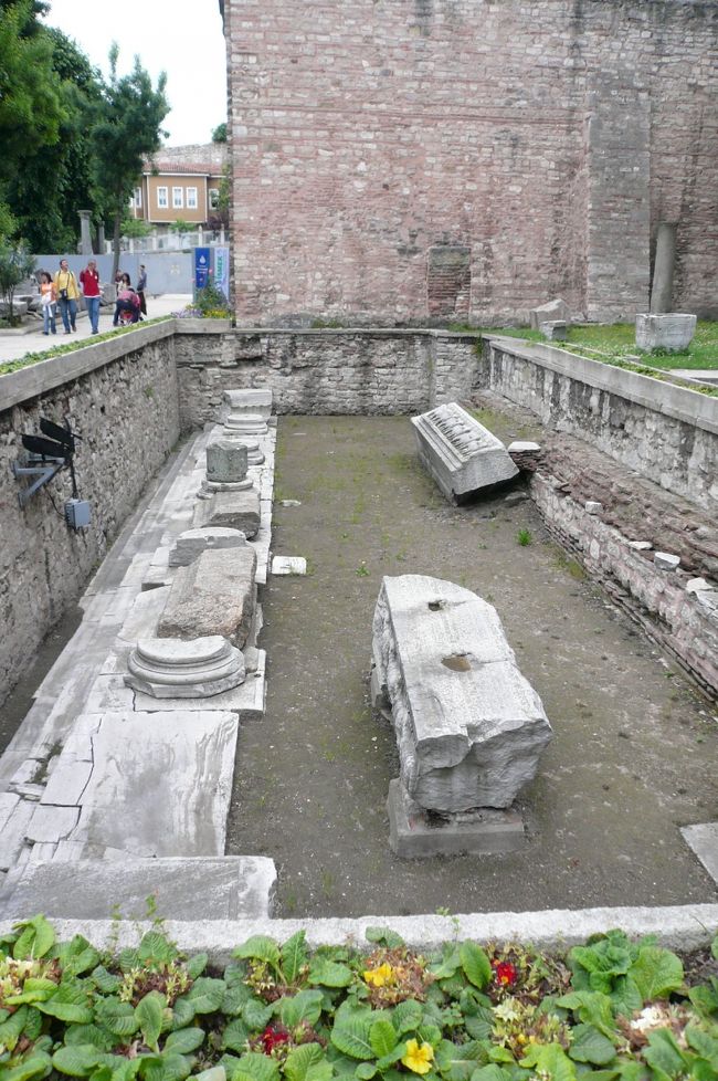 テオドシウス帝時代の教会跡