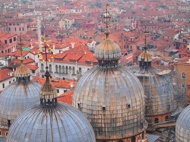 ドームの上にあるオブジェがかわいい＾＾<br />