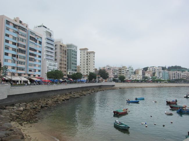 ヨーロピアンリゾートのような街並。<br /><br />欧米人が多く住む高級住宅地とのこと。