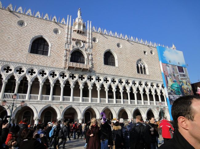 大英帝国と水の都のカーニバル 水の都 本日は快晴なり ベネチア イタリア の旅行記 ブログ By あんずの姉さん フォートラベル