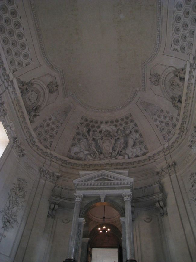 これから、『王宮』見学です。