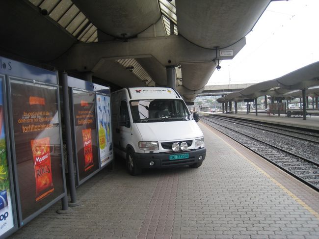 14：40　オスロ中央駅到着<br /><br />駅をでたあとは、市内観光の後にホテルに向かいます。