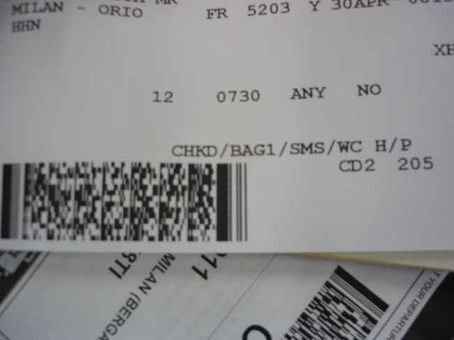 このバーコード入りの紙っぺらがボーディングパスです。