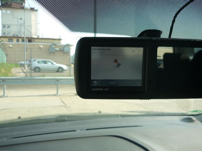 15分散々探してやっと発見！！<br />これがナビかよー！！<br />気づかなかった･･･。