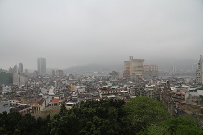 泊まったポンテ１６が見えますねえ<br />数年前に来た時にはなかったような