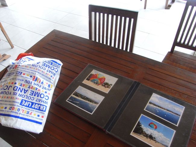 マリンスポーツの受付風景<br /><br />パラセイリングとジェットスキーにはまりました。<br />