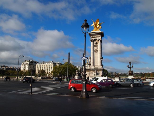 橋の支柱（？）が豪華すぎる…！！