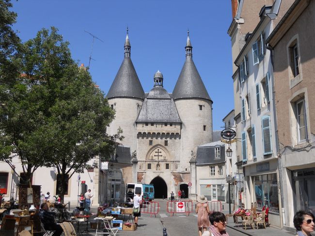 グランド・リュからのクラッフ門