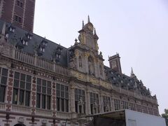 このルーベン大学の図書館は本当に美しい建物です。