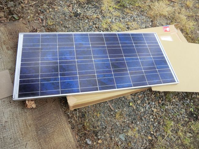 そうです此れが今回のシャープのソーラーパネル・・・