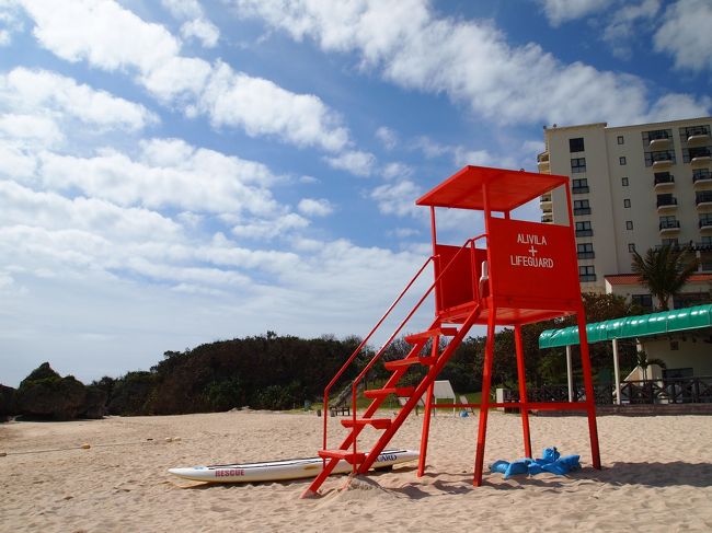 ホテルに戻って、ビーチへ。