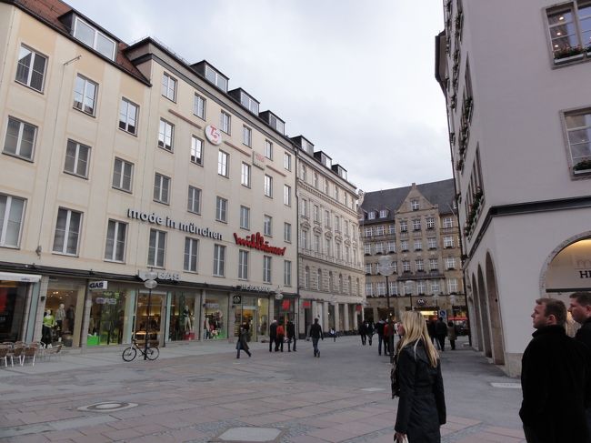 夜の７時過ぎですがまだまだ明るいですね。