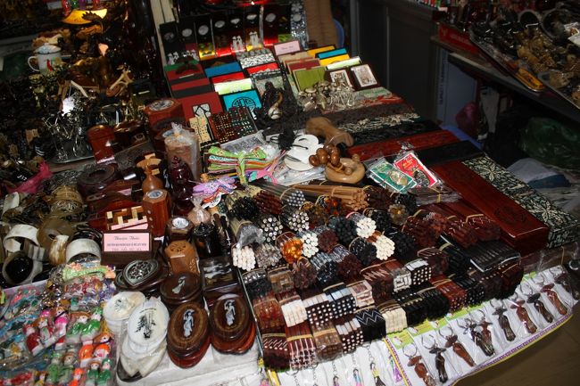 こういう雑貨が好きな人には、ベトナムは凄く楽しいと思う。<br />値段も安いし