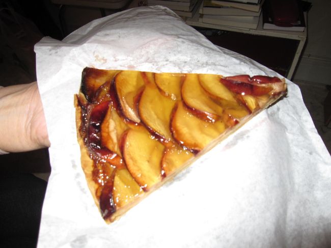 これが中でも一番美味しかった〜〜〜リンゴパイ<br /><br />