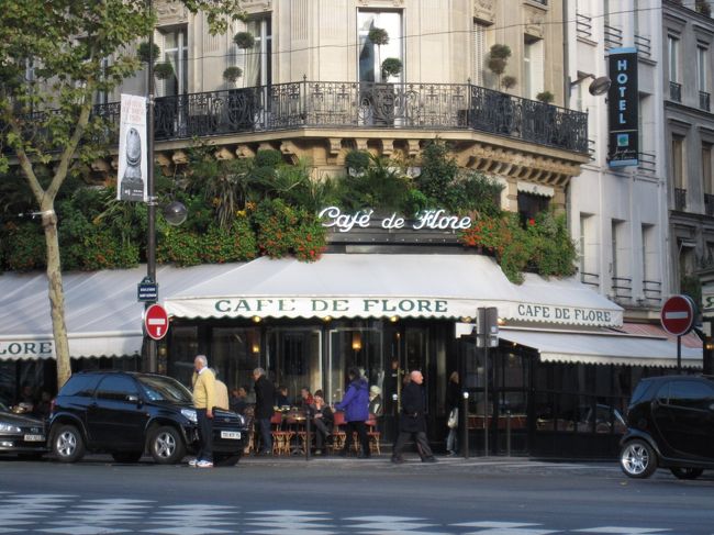 サンジェルマン2大カフェ　Cafe De Flore<br /><br />
