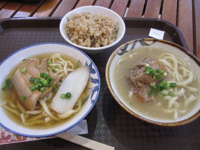 旦那は、うるくそばのそばセット550円。<br />かつお出汁ととんこつ出汁のそばにジューシーが付いたお得なセットです。<br />味はまあまあとのこと。<br />このお店が一番人気で色んなセットメニューがあり、地元の方は皆セットものを食べていました。