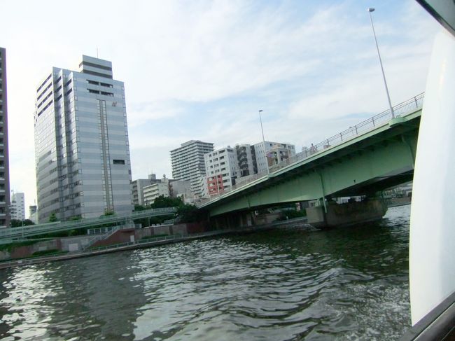 ■その11　佃大橋<br /><br />構造形式：主桁＝3径間連続鋼床鈑箱桁橋 <br />　　　　　工法＝大ブロック一括架設工法 <br />橋長：476.3m <br />幅員：25.2m <br />竣工：1964年（昭和39年）8月 <br />