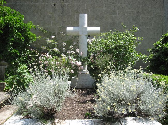 モネのお墓到着です