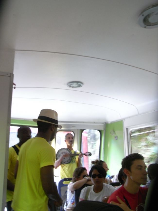 ロープーウェイ内