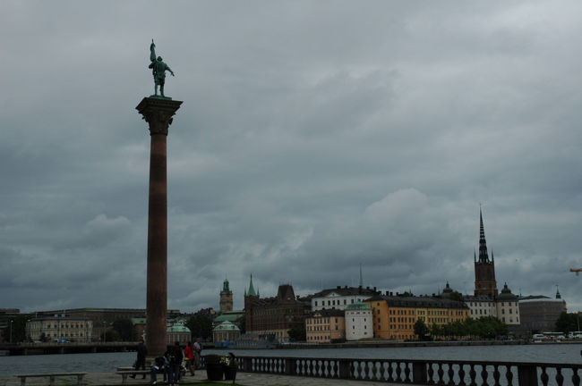 川沿いの美しい場所で、天気がよかったらなぁと思ってしまいました