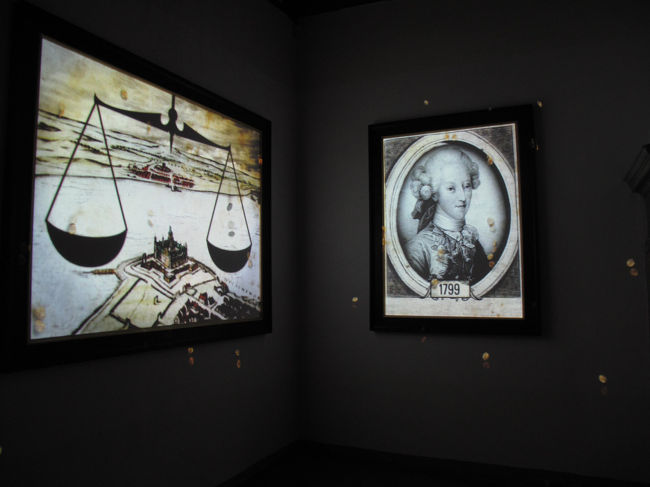 現地ガイドの方に細かいところまで説明していただきました