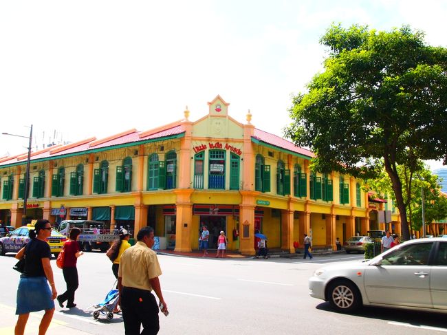 ここも建物はカラフルです。