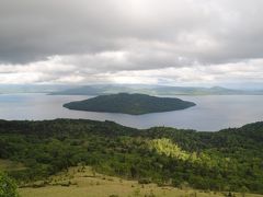 美幌峠から見る屈斜路湖

（ＨＰ情報）
http://www.masyuko.or.jp/pc/sightseeing/kussharoko.html
http://www.masyuko.or.jp/pc/sightseeing/t_bihoro.html