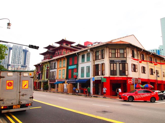 観光名所だけなら、自分で撮るよりもガイド本の方が上手に撮ってあるし。行ったからには、自分が歩いたところ、見たものを撮って残しておきたいと思うわけで…。