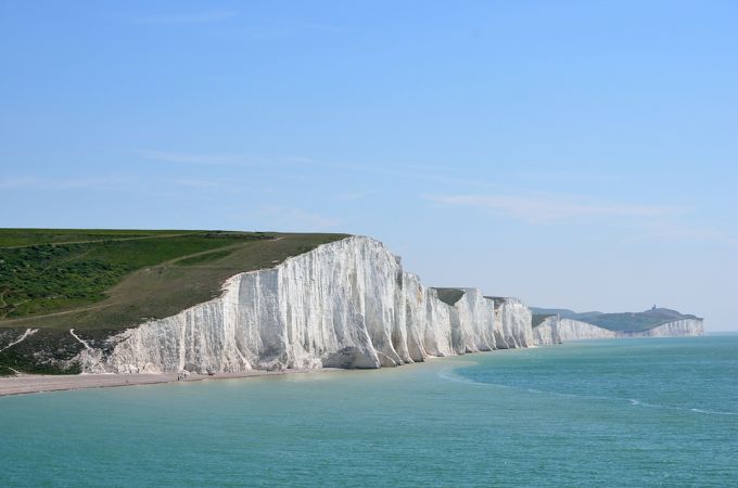 イギリスの大自然の神秘 フォートラベル