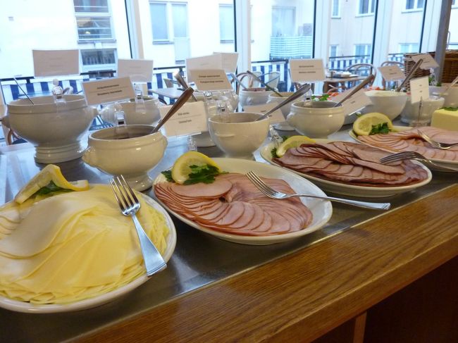 早く寝たので目覚めも早い。<br />体調は完全に回復。危惧していた風邪でもなかったみたいで、朝食のスタート時間とともに、朝食開始です。<br />綺麗に盛り付けられています。<br />