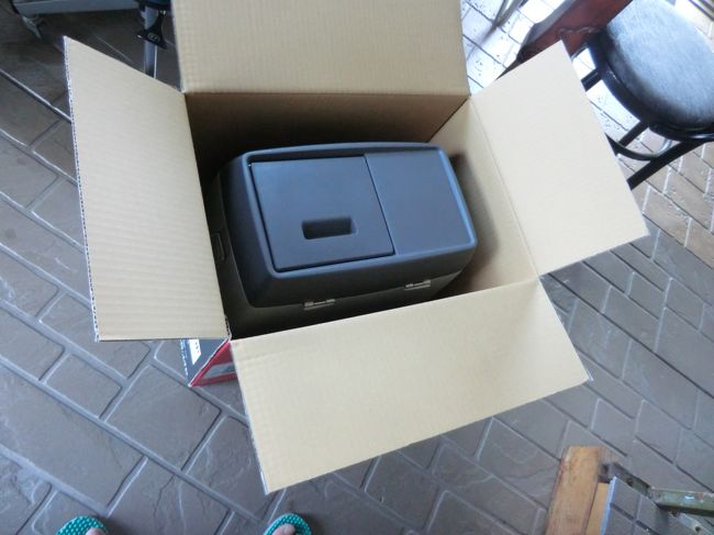 来年の夏に北海道に行く時のエンゲルのクーラーBOXネットで買いました・・・<br /><br />