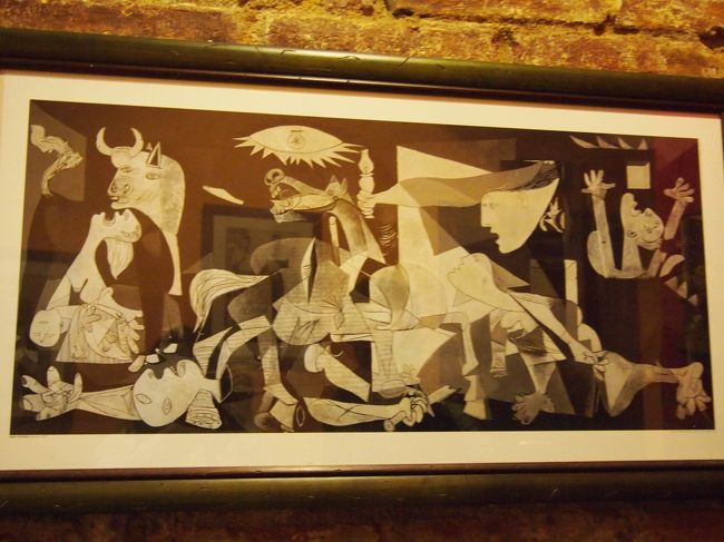 ピカソのゲルニカ