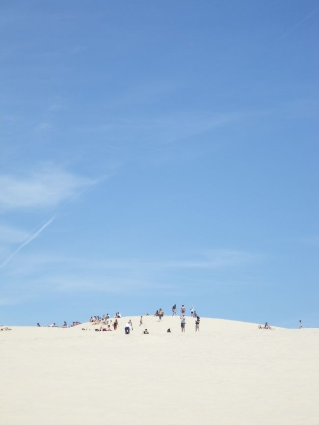 晴天！<br /><br />でもクリーム塗る前に肌がじりじり焼けてしまって、<br />この後大変なことになってしまいました^^;