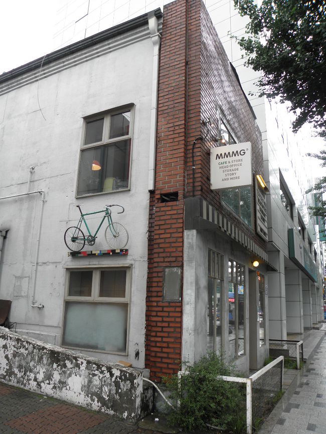 本日はおしゃれタウン、仁寺洞（インサドン）へ。<br /><br />雑貨＆カフェの「ミリメーターミリグラム」さん。<br />レターセットやらキーホルダーやら、<br />韓国関係なしのものを購入。<br /><br /><br /><br />