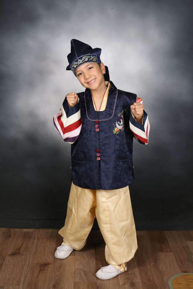 これが、古館スタジオの写真。<br />中には、足だけのもあったくらいにして・・・<br />でも、スタッフは皆親切で良かったです。