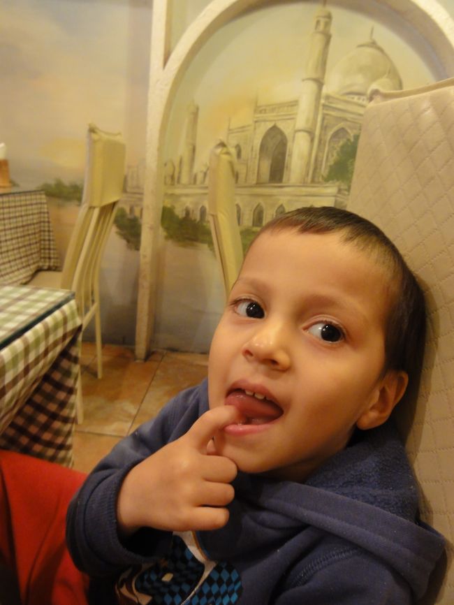 次男は、今回は結構元気でした。<br />次男の方が辛さに強いらしい。