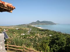 玉取崎展望台

石垣島の北端の半島を眺めることができます。
時間がないので、最北端には行けませんでした。