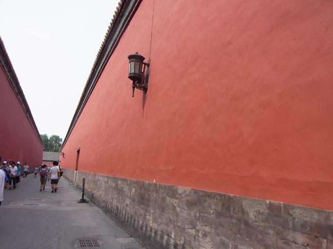 ここはあそこでしょうか、、、<br />ラストエンペラーちゃんと見て予習してくればよかった！