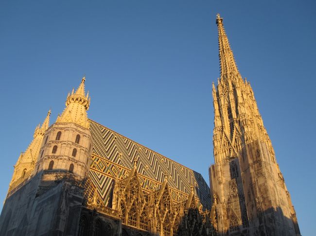 シュテファン寺院に到着。
