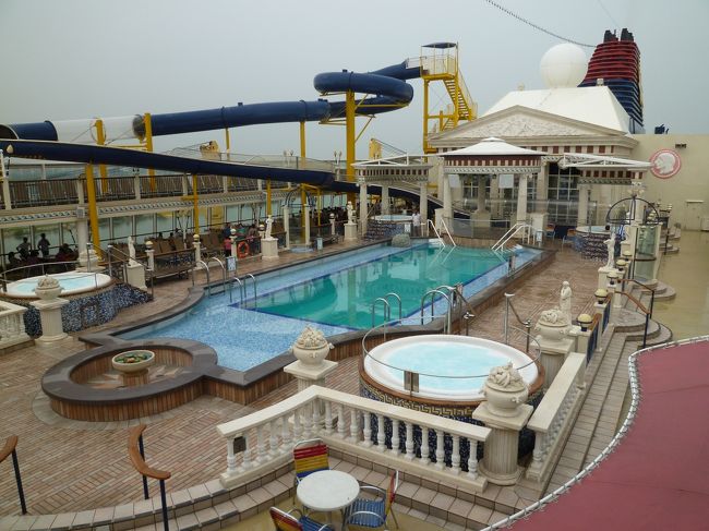 はい、着地<br /><br />無事、乗船しました