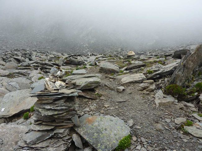 早朝にアタックキャンプを出て大姑娘山の山頂（5025m）へ。<br /><br />http://blog.livedoor.jp/qz2010il/archives/1353078.html<br />